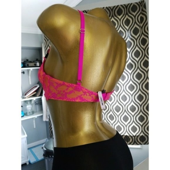 New VS Very Sexy Unlinned Demi bra - Picture 3 of 3